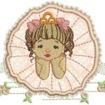 Menina Bailarina com Mão no Queixo - Aplique