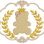 Moldura com Coroa de Louros e Ursinha - Ponto Cheio